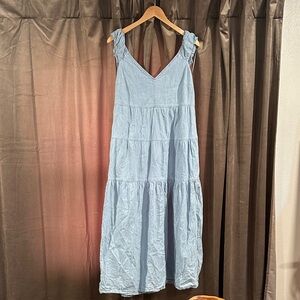 Old Navy Light Blue Tiered V-Neck Maxi Dress